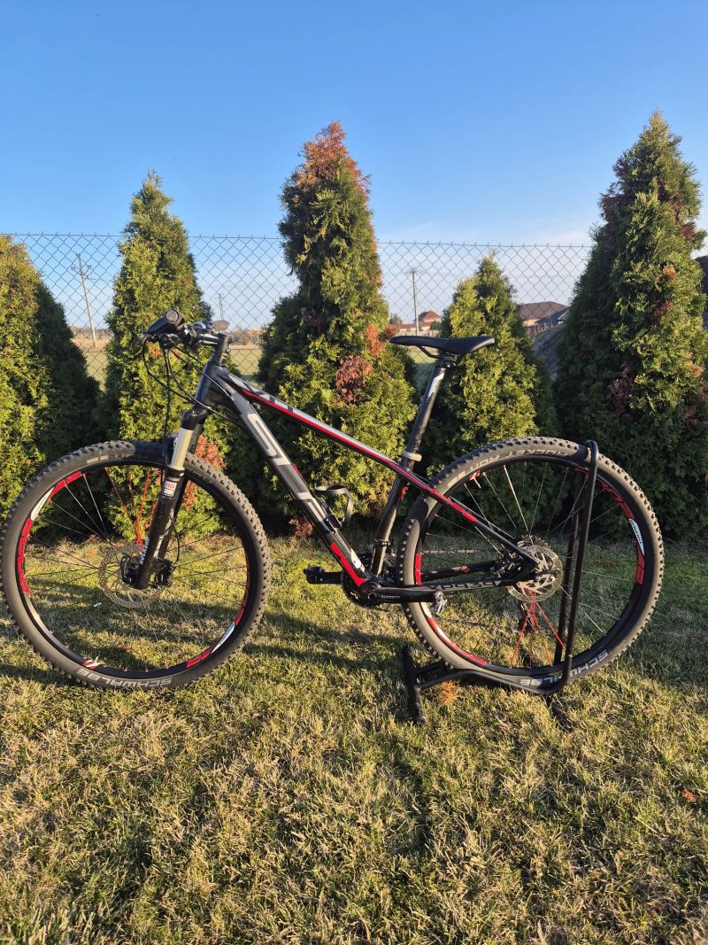 Superrior xp 939 karbon vel.S