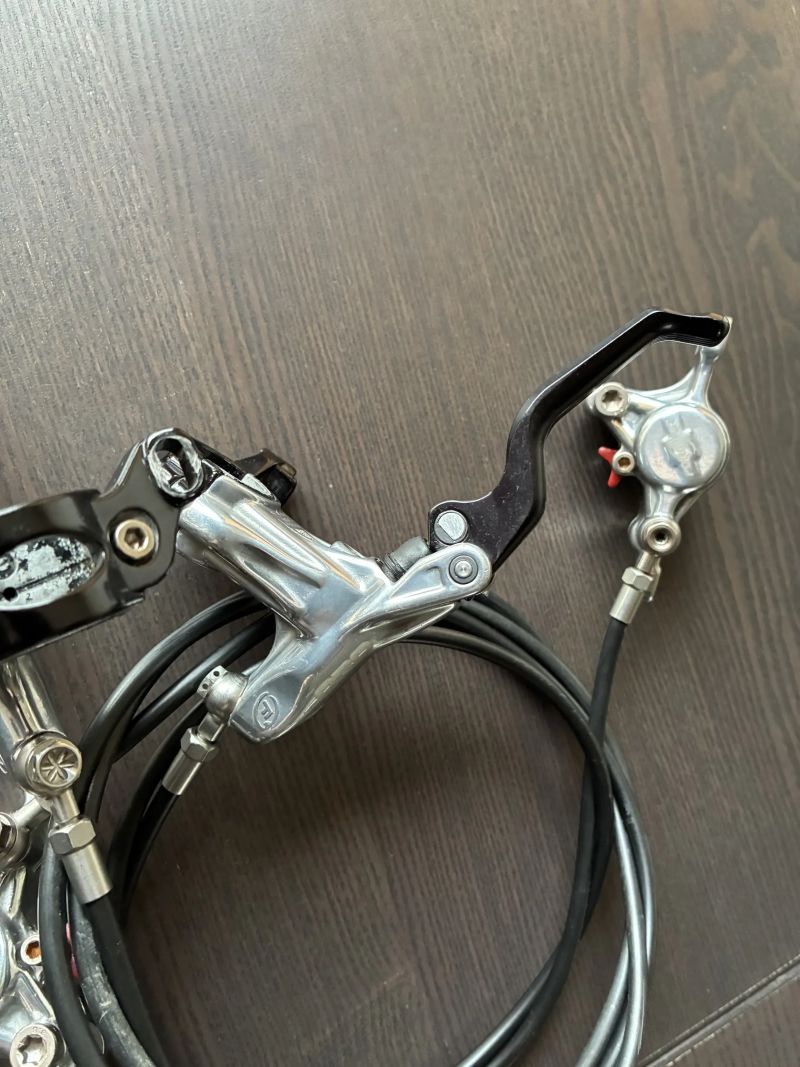 Formula ORO Bianco kotoučové brzdy