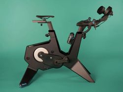 Tacx NEO Bike Plus – záruka do 03/2026