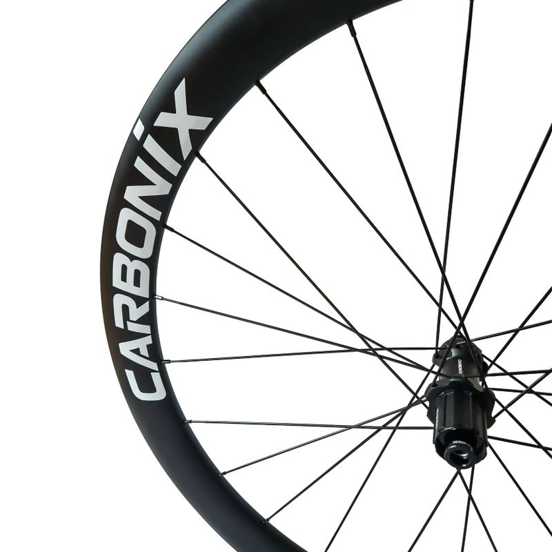 Karbonová gravelová aero kola – Carbonix HORIZON 45 | 26 mm vnitřní šířka | dráty Pillar | 1540 g