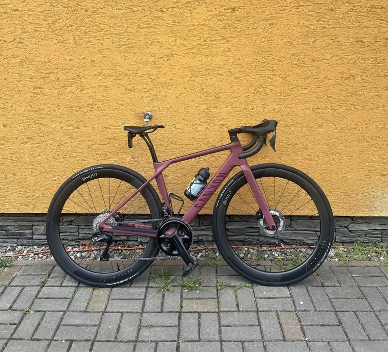 Canyon Endurance CF SLX 8 Di2