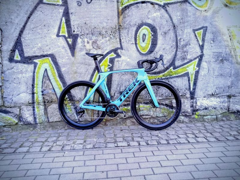 Trek Madone gen7 SLR 6