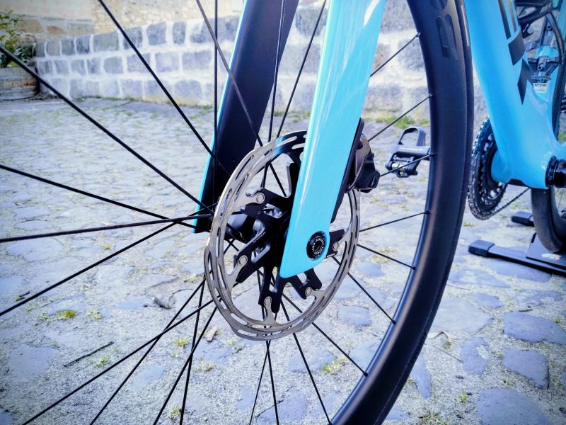 Trek Madone gen7 SLR 6