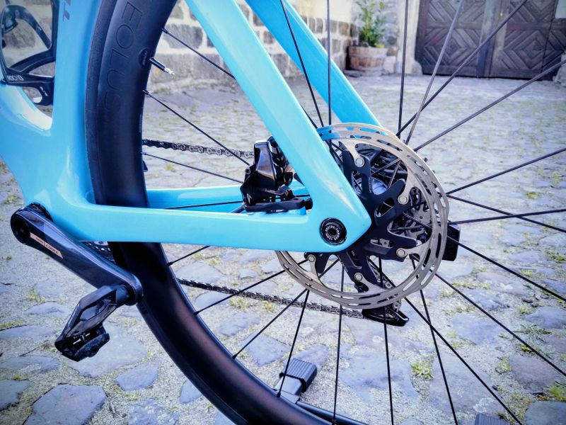 Trek Madone gen7 SLR 6