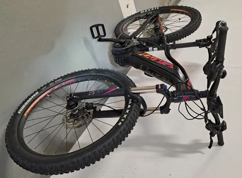 Giant LIV Vall E+2 velikost XS