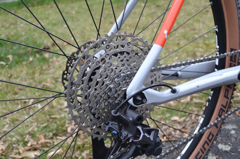 Cube Reaction C:62 Pro Carbon (XL) Top Stav