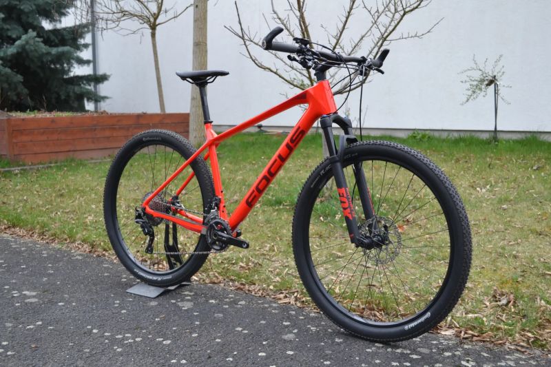 Focus Raven Evo Carbon 29" (L) Perfektní stav