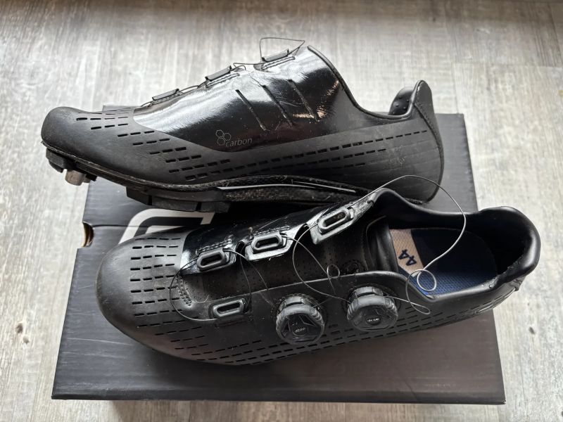 MTB boty Force Revolt Carbon EU 44 - délka stélky 28cm