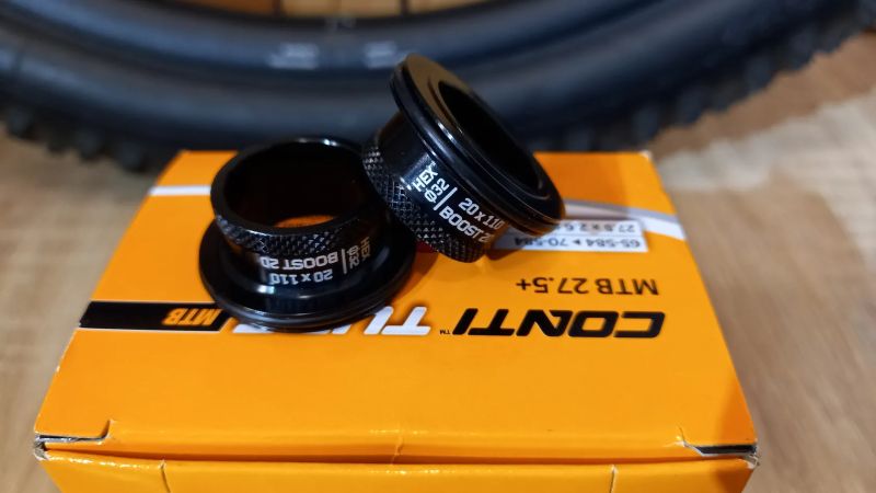 SPANK SPIKE RACE 33 27,5+