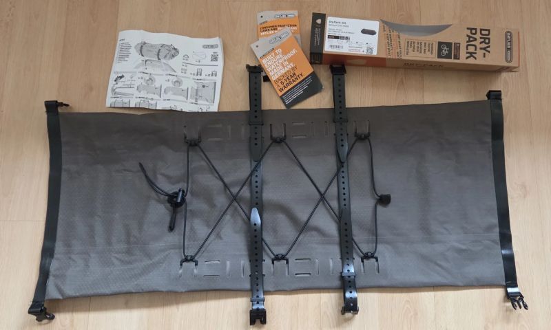 Zadní vak na nosič Ortlieb Dry-Pack Dark sand 16l