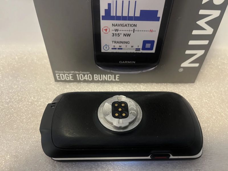 Garmin Edge 1040 bundle