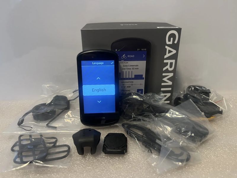 Garmin Edge 1040 bundle
