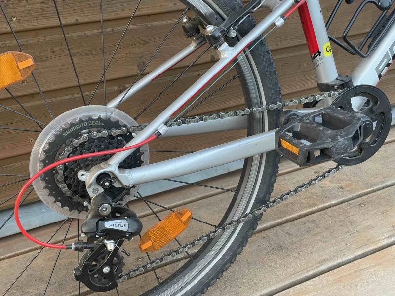 Prodám dětské kolo Rock Machine Thunder, odpružena vidlice, super stav