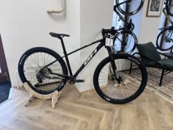 BH EXPERT 4.5 (S, 29”)