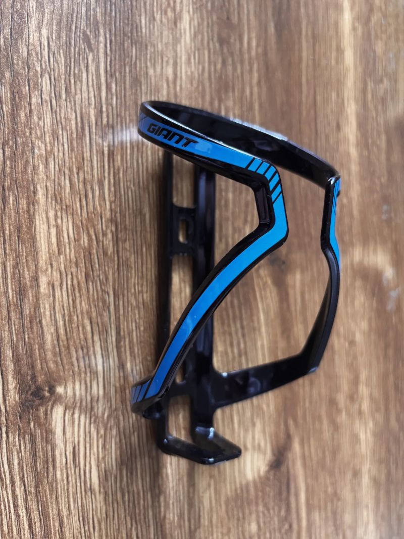 Košík na lahev Giant