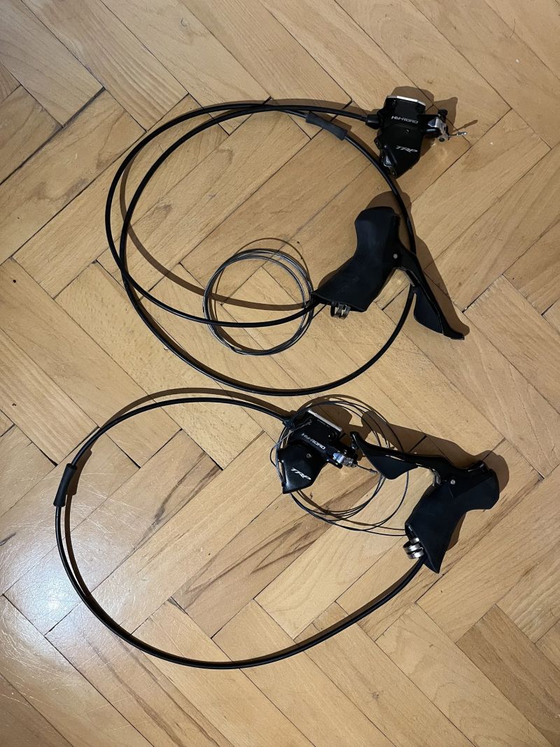 Brzdové páky Shimano 105 R7000 + TRP Hy/Rd