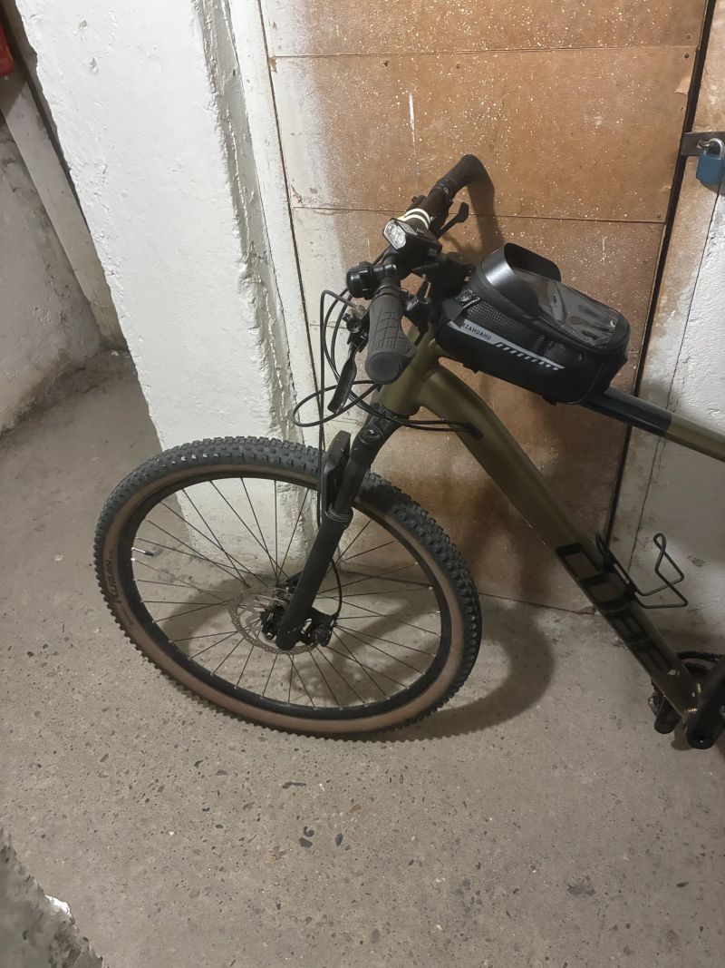 Cube Cube Acid metalolive´n´black