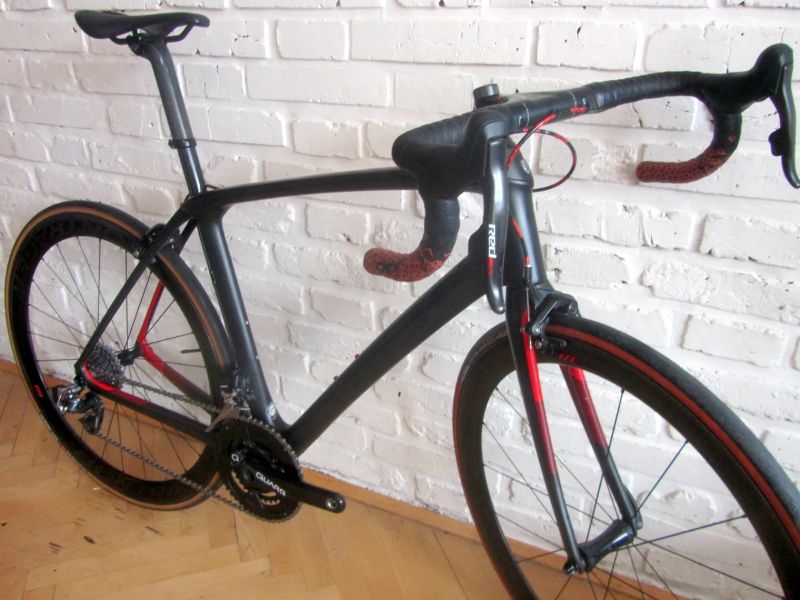 TREK DOMANE SLR9 na Sram eTap, 56 cm. Zánovní. PC 210.000 Kč