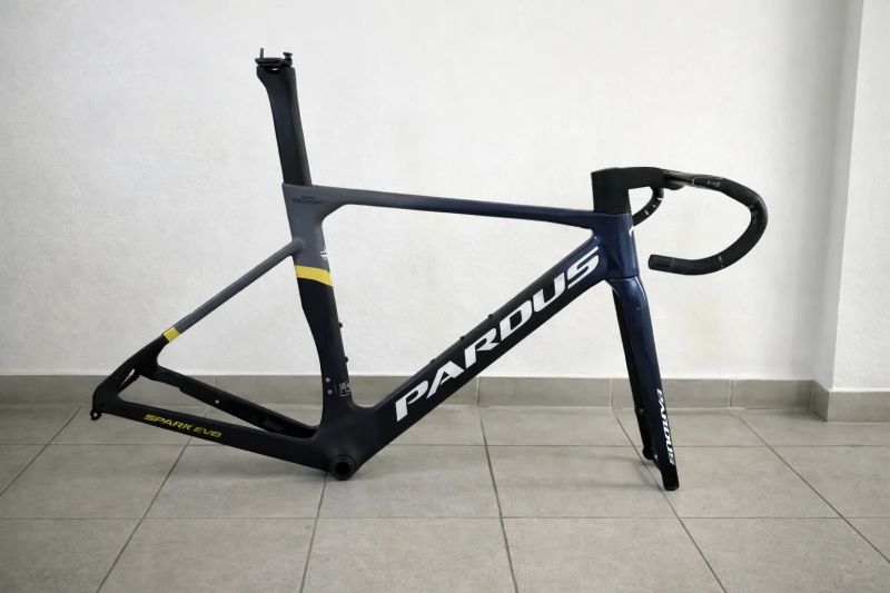 Prodám rám Pardus Spark Evo M + sada Shimamo 105 12 s