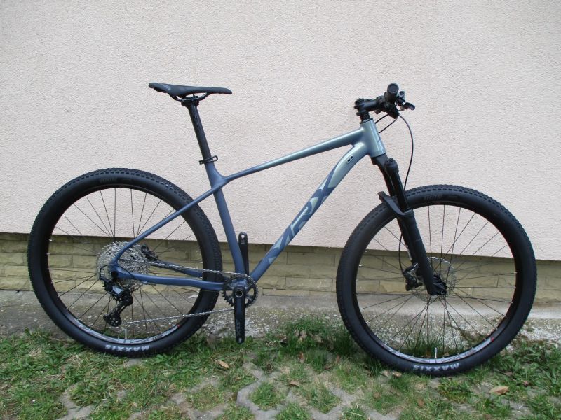 Nové lehké 29" kolo MRX ER25 V219,5", vidlice Manitou Machete air, Shimano SLX 1x12, BOOST pevné osy