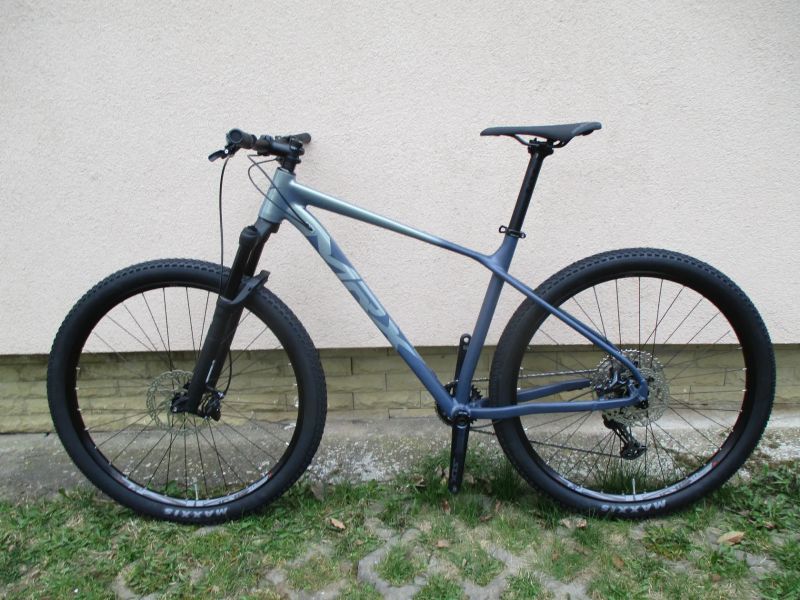 Nové lehké 29" kolo MRX ER25 V219,5", vidlice Manitou Machete air, Shimano SLX 1x12, BOOST pevné osy