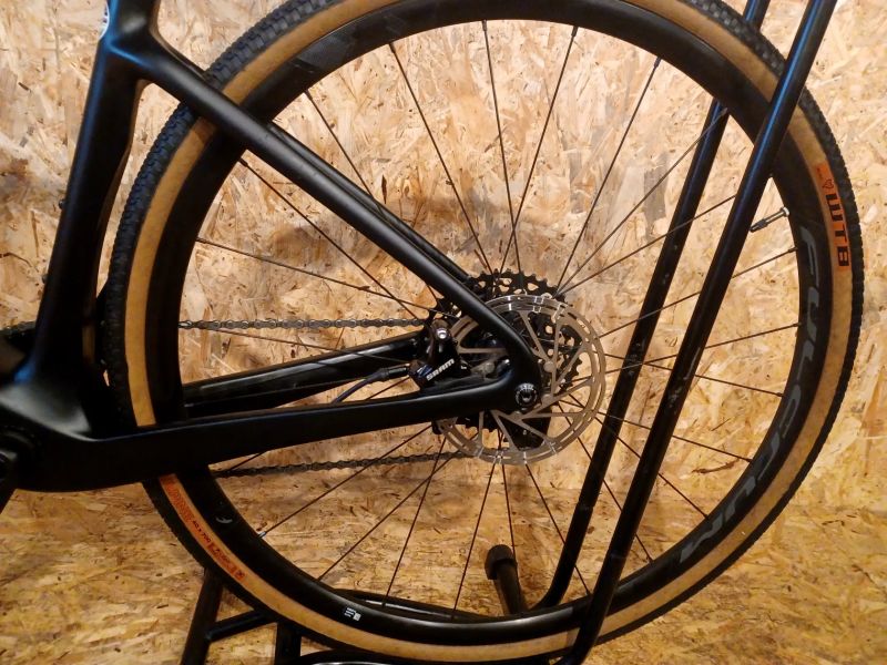 Gravel CERVELO ASPERO Apex, velikost rámu 48