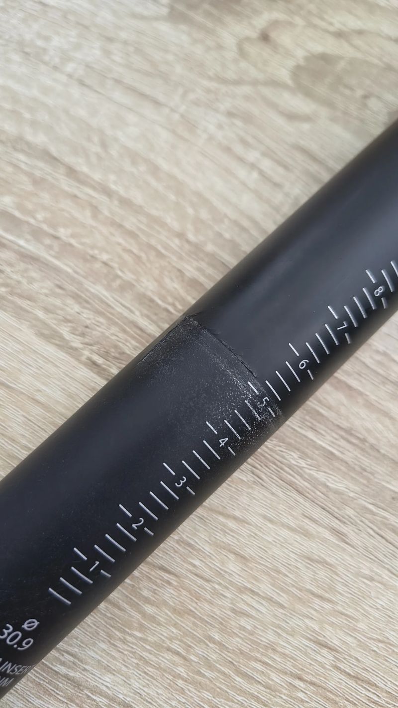 Karbonová sedlovka 400mm, 30.9 