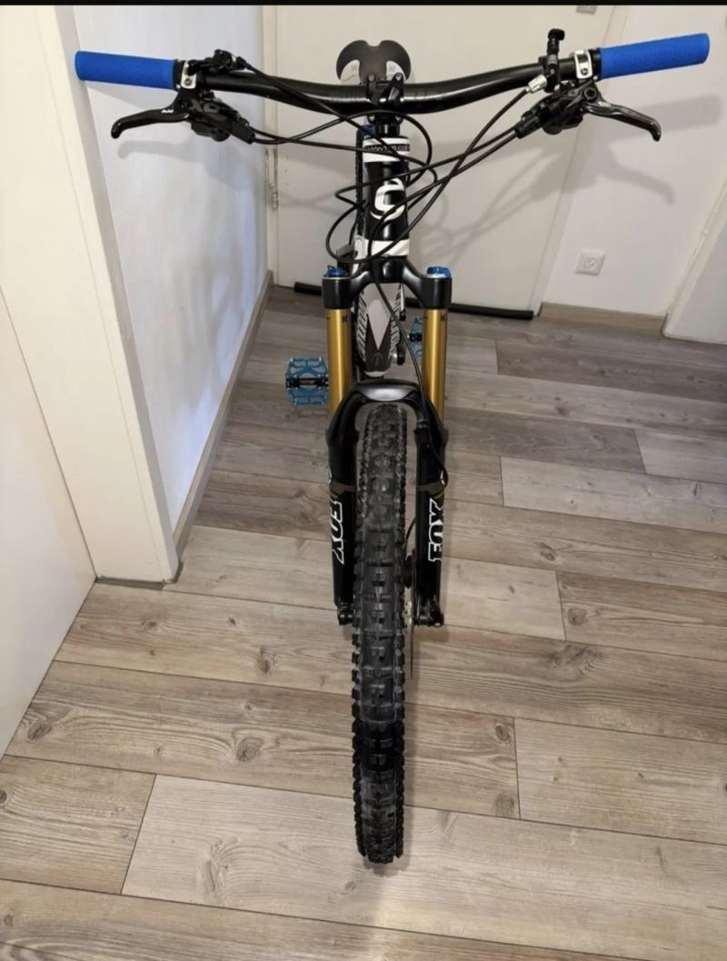 Cannondale Jekyll 1 carbon vel. M