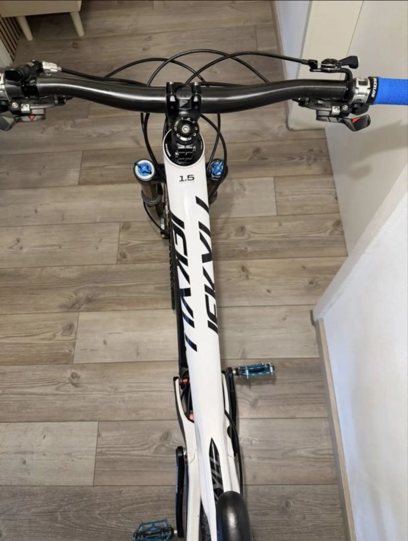 Cannondale Jekyll 1 carbon vel. M