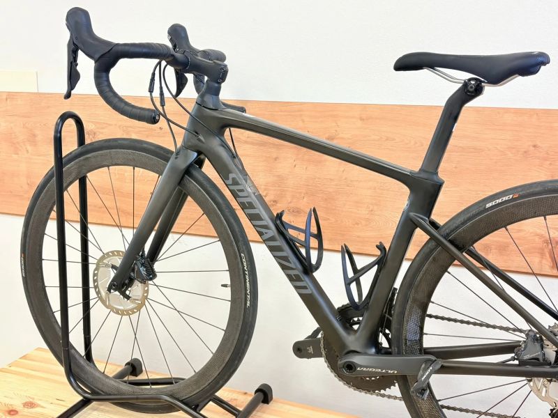 Specialized Roubaix disc - wattmetr - karbonová kola