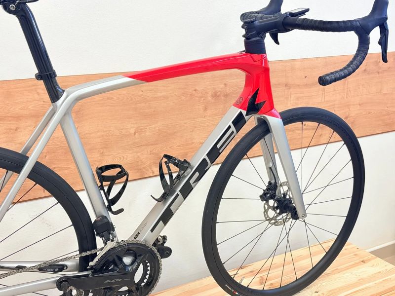 Trek Emonda di2 2x12 < 500 km