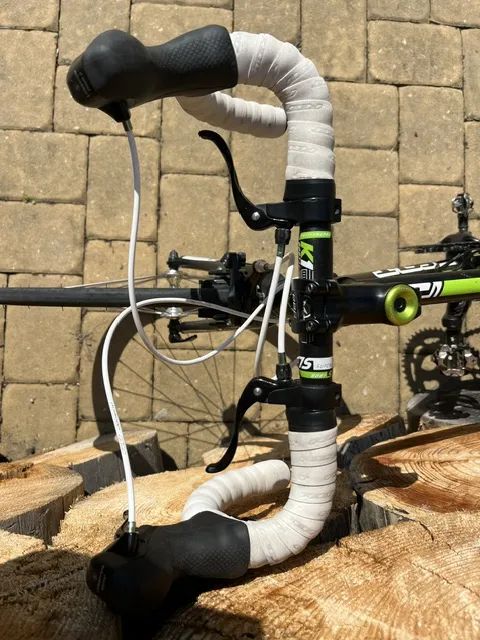 Felt juniorská silnička 