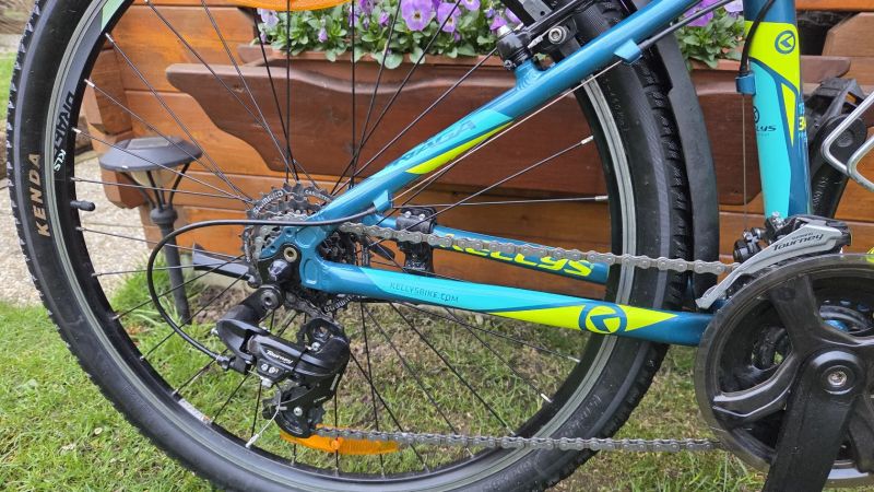 Dětské horské kolo 26" Kellys NAGA 70 vel. XS postava 145-162cm po servisu.