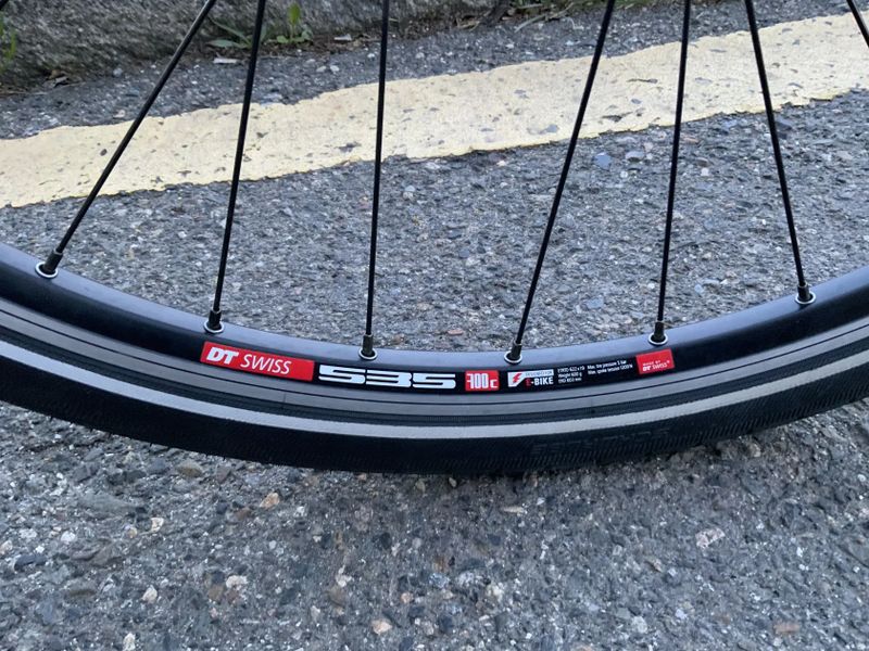 Trek / mesto z novych dilu na ramu Agang Ritual, Schwalbe Marathon, DT Swiss, Shimano 2x10, kotouce