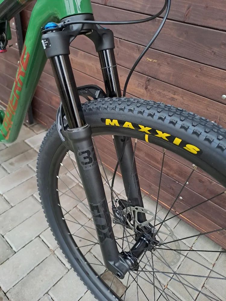 NOVÉ celoodpružené kolo Lapierre XR 5.9 s karbonovým rámem / odpružení FOX / řazení 1x12speed Nové