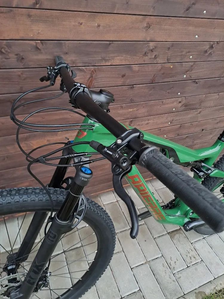 NOVÉ celoodpružené kolo Lapierre XR 5.9 s karbonovým rámem / odpružení FOX / řazení 1x12speed Nové