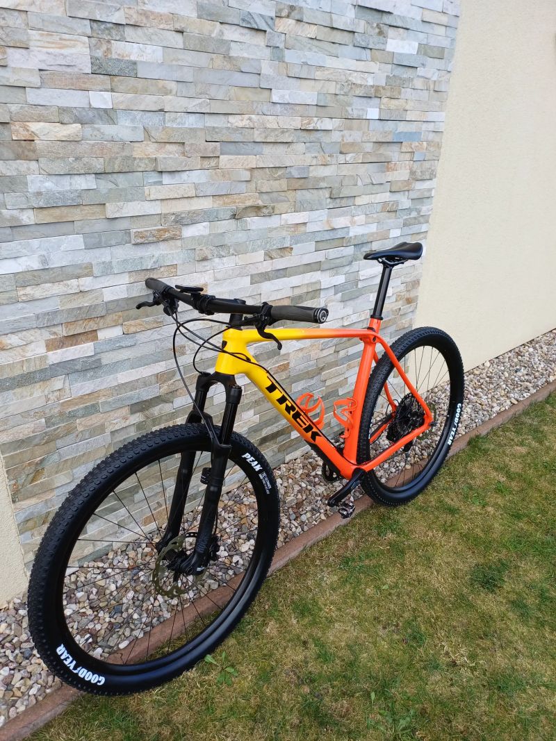 Trek PROCALIBER 9.6, velikost XL.