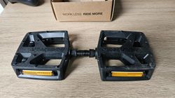 Plastové pedály platformy