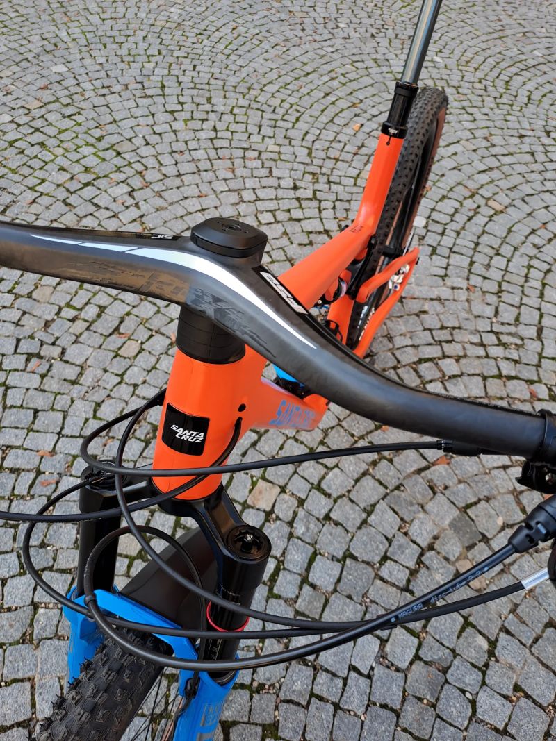 Zánovní custom Santa Cruz Blur C / Rock Shox Sid / Sram AXS / velikost XL / upgrade and tuning