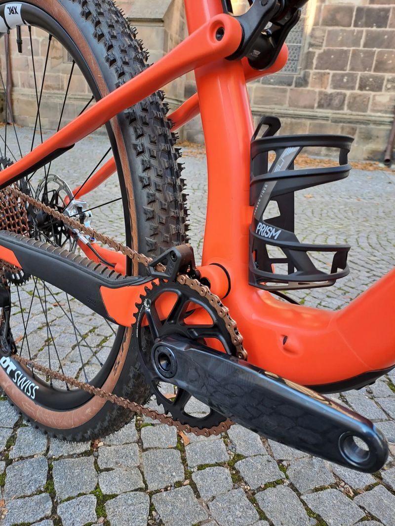 Zánovní custom Santa Cruz Blur C / Rock Shox Sid / Sram AXS / velikost XL / upgrade and tuning