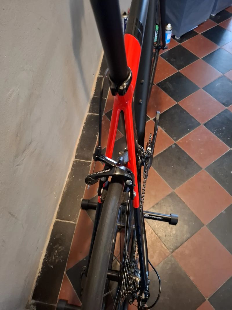 Stevens Stelvio velikost 56 Top stav