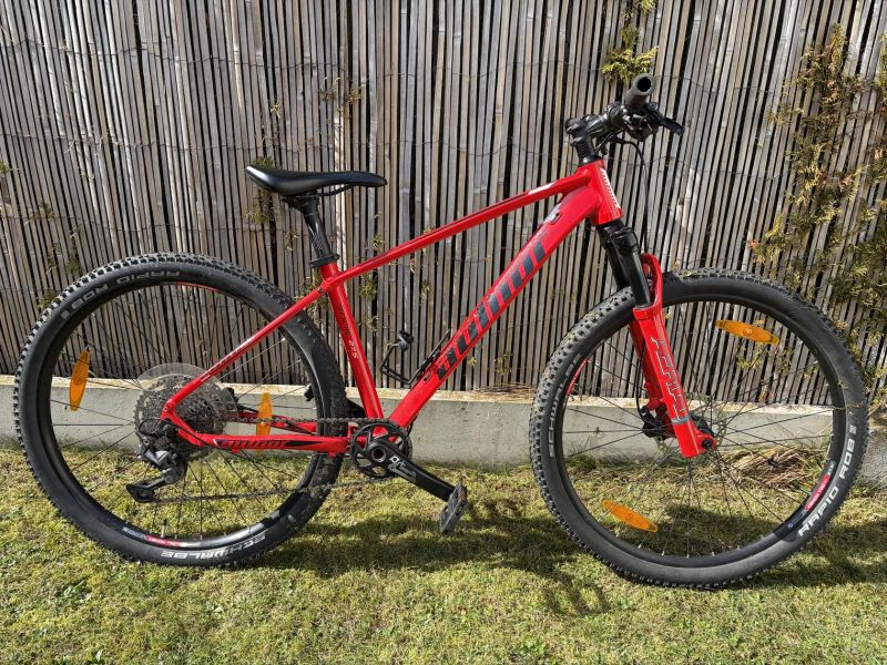 Author Sonic, rám 16”, hmotnost 12,2 kg