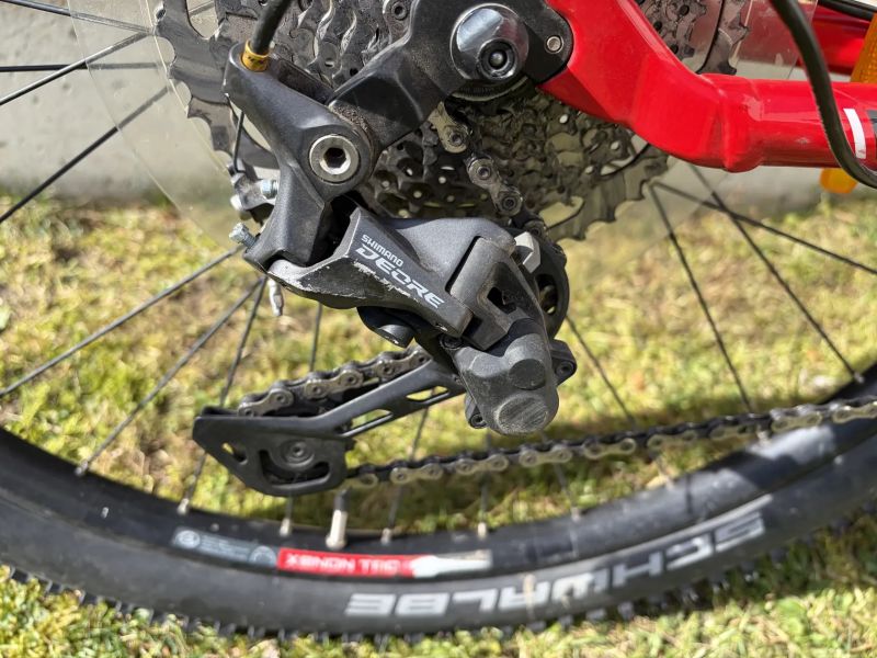 Author Sonic, rám 16”, hmotnost 12,2 kg