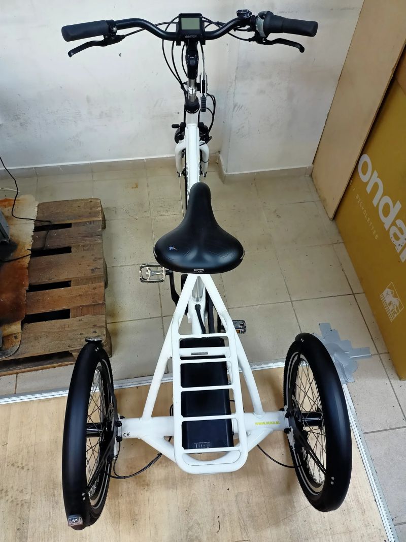 Elektrická tříkolka Huka