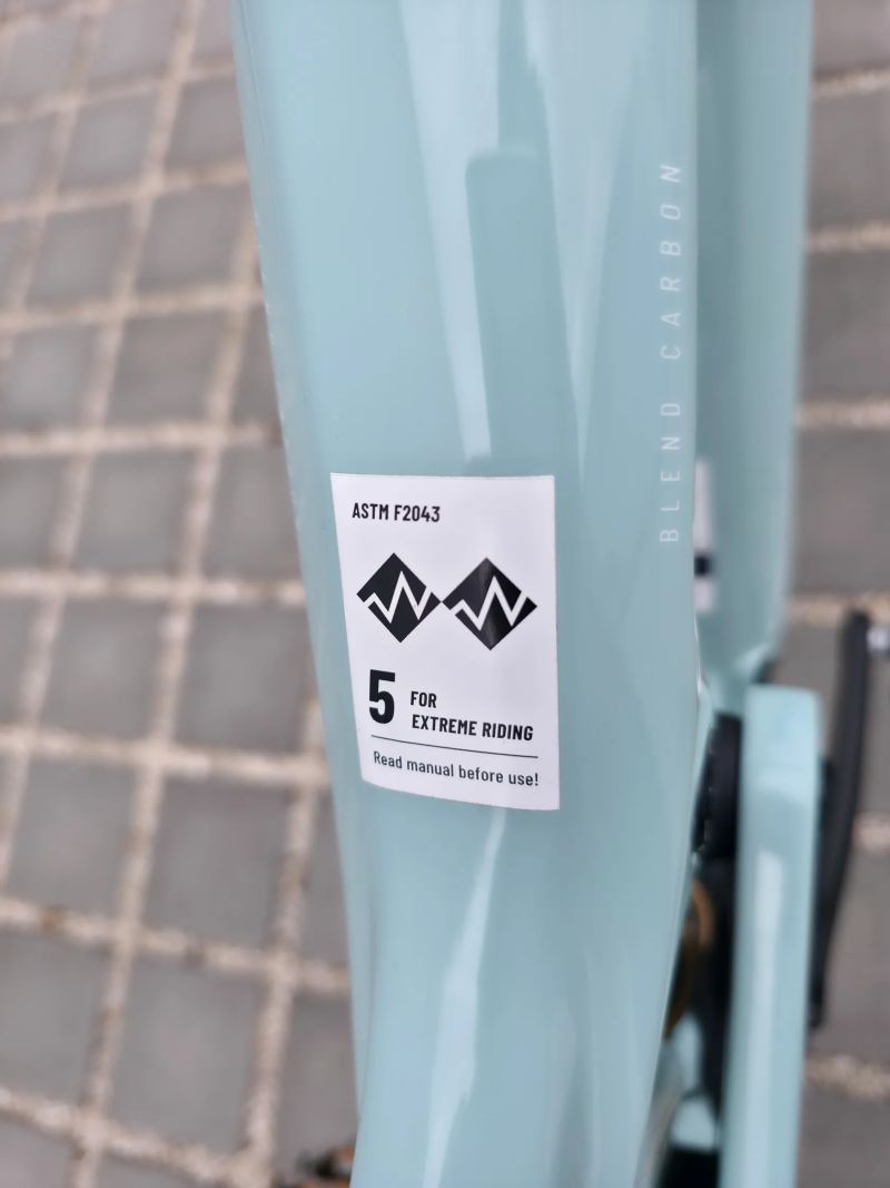 Elektrokolo Propain Shresh CF Carbon Shimano EP801 626Wh Sram GX Transmission 2025 29" velikost L