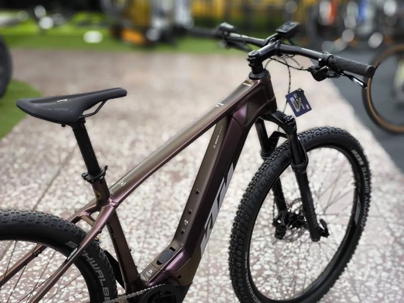 !!!NOVÝ!!! KTM MACINA TEAM 792 - Bosch CX4, baterie 750Wh, Vzduch, Shimano Deore - vel. L, XL