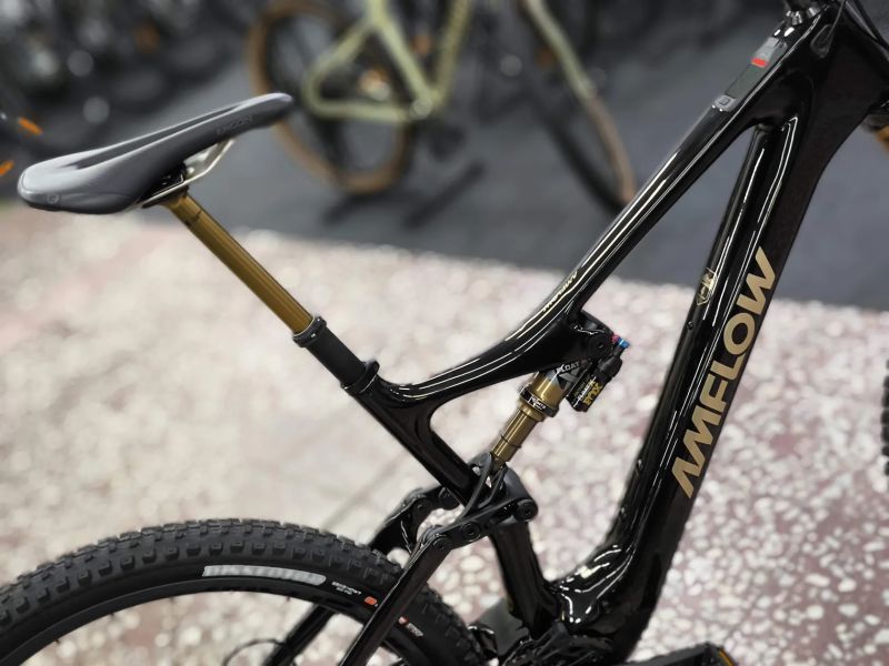 !NOVÝ! SKLADEM! Amflow PL Carbon Pro - DJI Avinox, 800Wh baterie, velikost XL