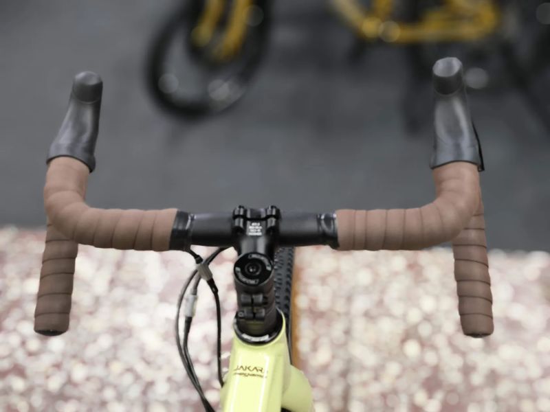 !NOVÝ! Megamo Jakar JUNIOR - sand - dětský gravel pro výšku 120-150cm, 26"kola