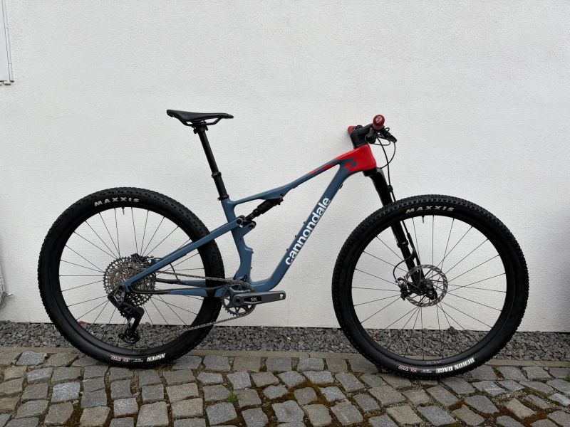 Cannondale Scalpel Carbon 2 Lefty Storm Cloud, Rally Red w/ Tigershark 