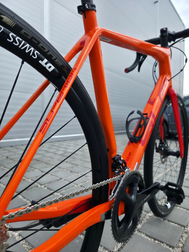 Silniční kolo SUPERIOR X-ROAD Team Elite Carbon 105 – velikost L